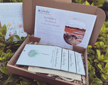 Load image into Gallery viewer, Australian Bush Flora Educational Flashcards - Printed Set